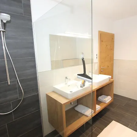 アパート Luxurious Apartment In F Genberg With Sauna *