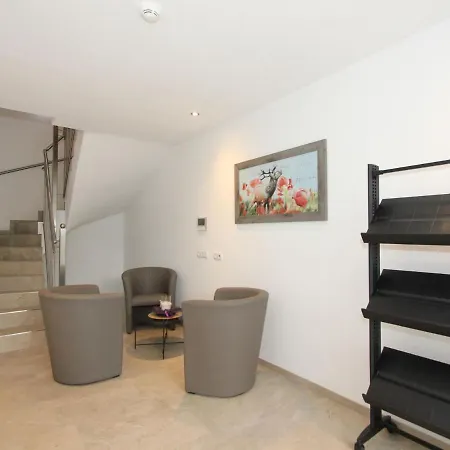 アパート Luxurious Apartment In F Genberg With Sauna *